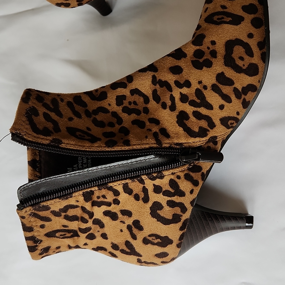 NEW! Impo Naima Animal Print Stretch Bootie, 6 - Picture 10 of 11
